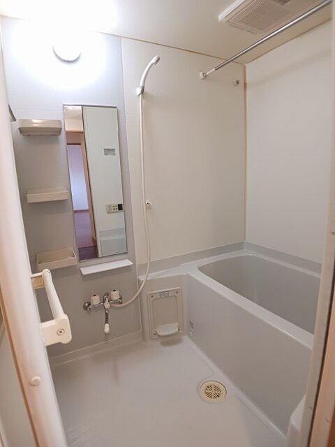 クイーンズ・コートの浴室