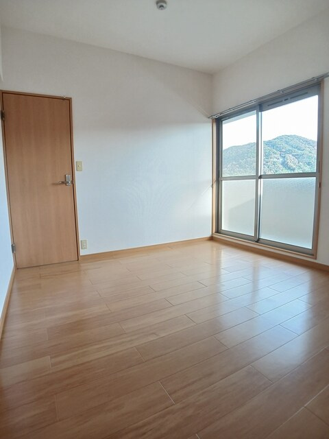 クイーンズ・コートの居間・リビング