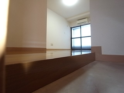 【玄関】 | 白芳荘24号館