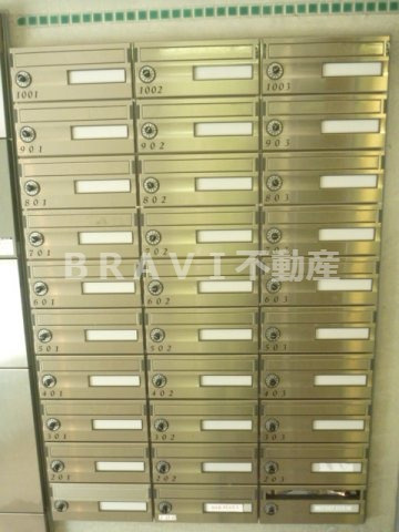 アフィット天満橋　BRAVI不動産のその他共用部分|【アフィット天満橋】集合ポスト