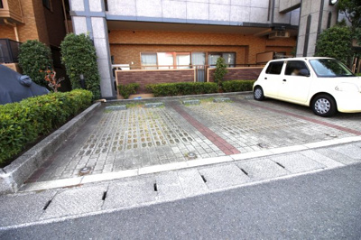 【駐車場】 | パデシオン京八幡
