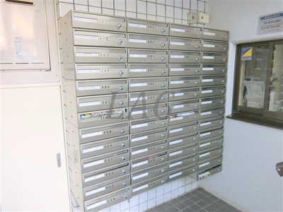 【その他共用部分】 | ハイシティ代々木公園 | 集合ポストです。