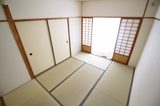【寝室】