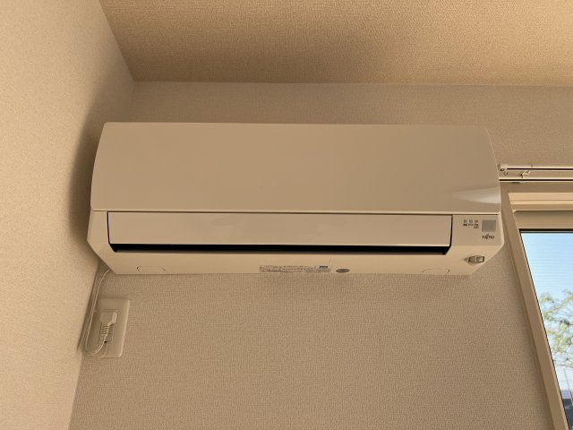 ヒル・高平の設備|エアコン1台