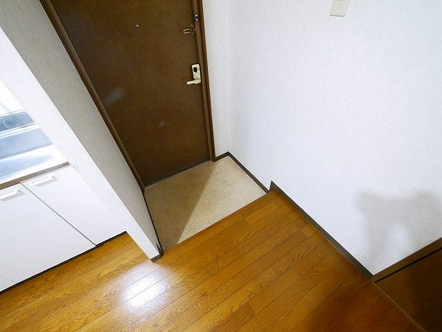 ミューム高円の玄関|ゆったりとした玄関です