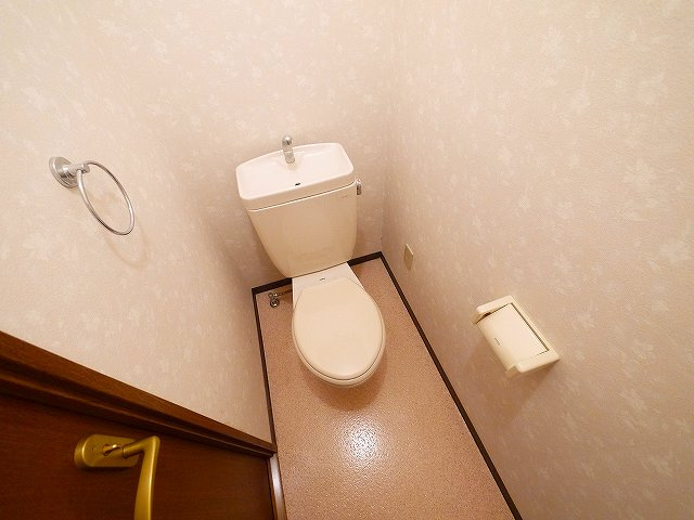 ミューム高円のトイレ|シンプルで使いやすいトイレです