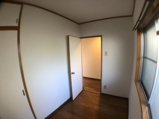 アーバン208の洋室