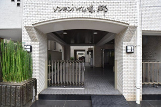 【エントランス】 | エントランス　オートロック完備
