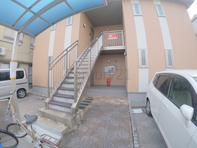 【エントランス】 | ベルリード宝塚