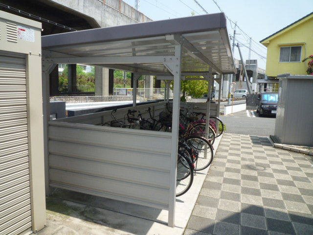 倉敷市大島のアパートのその他共用部分|自転車置き場