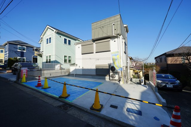 保土ヶ谷区法泉２丁目新築一戸建て【成約】の外観
