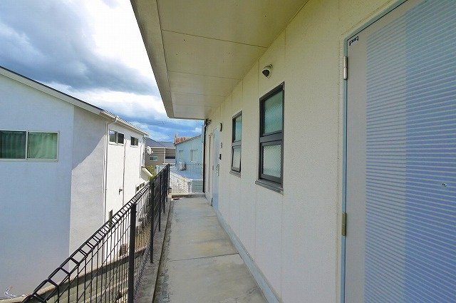 TMビルⅡのエントランス|建物の内部です