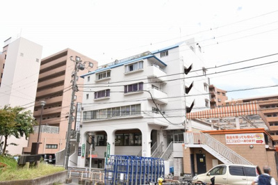 【外観】 | ヴェルドミール井土ヶ谷 | 京浜急行本線「井土ヶ谷」駅徒歩3分と好立地。