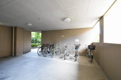 【その他共用部分】 | クリオ鴨居　参番館 | 駐輪場