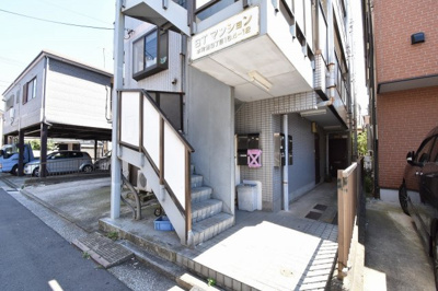 【エントランス】 | STマンション