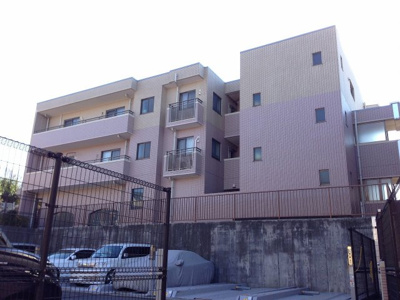 【外観】 | 市が尾パーク・ホームズ参番館 | 東急田園都市線「市が尾」駅徒歩6分と好立地。