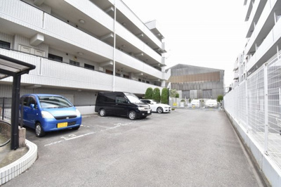 【駐車場】 | クリオ綱島８番館