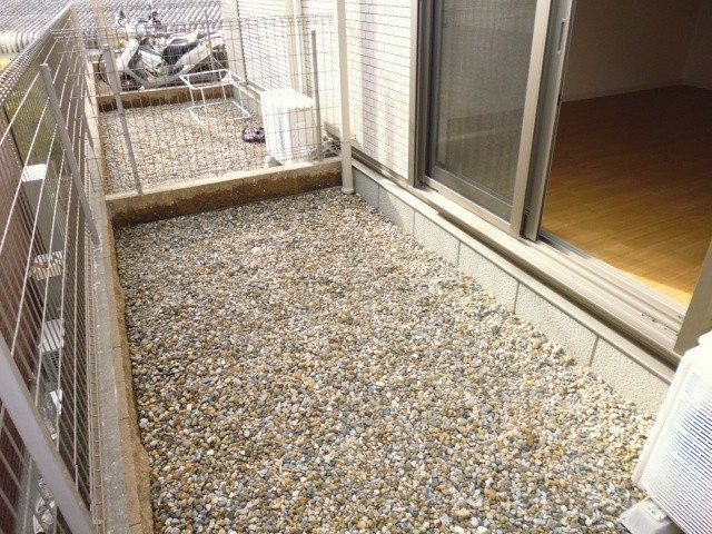 アクイラ伊川谷の庭