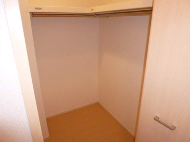 エム・トリトンの収納|ウォークインクローゼット