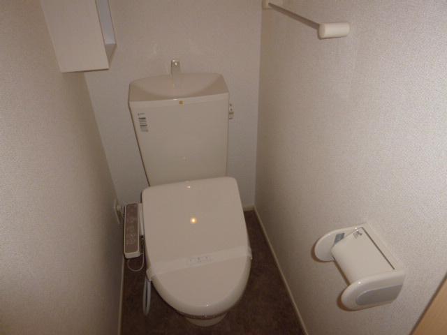 エム・トリトンのトイレ|温水洗浄便座