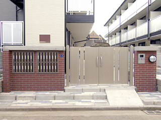 【エントランス】 |  ＡＬＦＡＣＩＴＹ　Ｋ | オートロックゲート完備