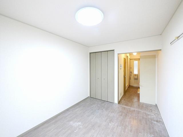 メゾン・ド・スリシエCの寝室|ゆとりの広さです