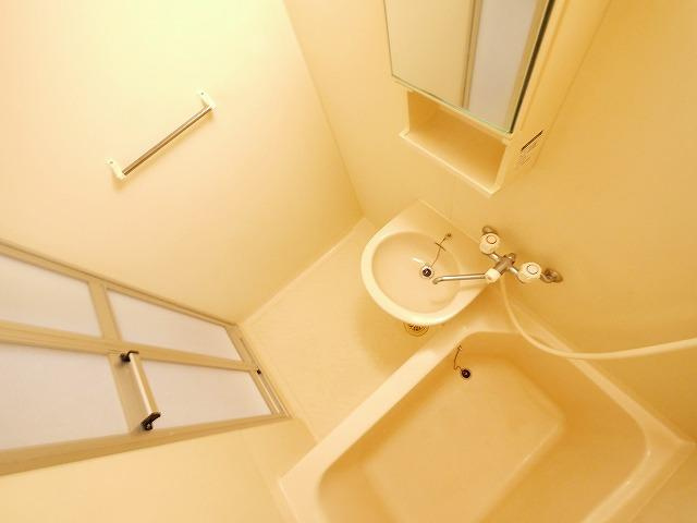 メゾン・ド・スリシエCの浴室|お風呂です