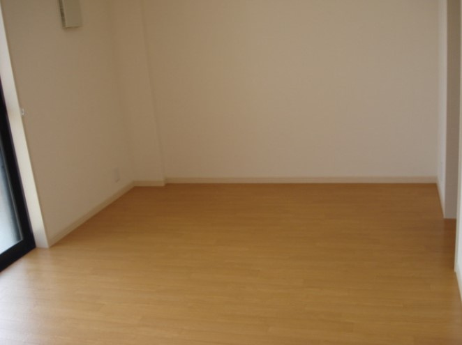 フラワーハウスの洋室|個人の部屋や寝室として使える洋室です