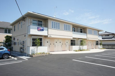 【外観】 | エマーブル | 落ち着いた雰囲気の外観です