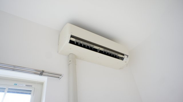 【設備】 | コンフォース | 快適に過ごせるエアコン