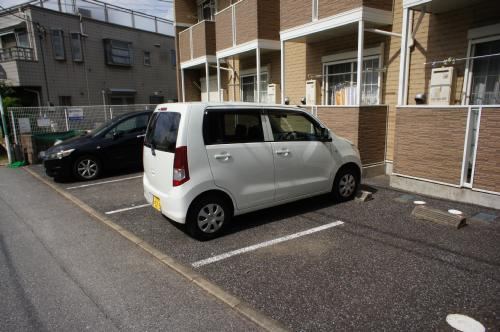 【駐車場】 | コンフォース | 敷地内に駐車場有り。