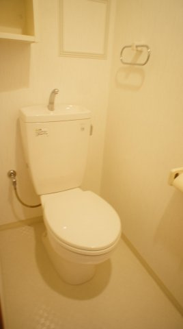 【トイレ】 | コンフォース | コンパクトで使いやすいトイレです