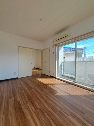 【内装】 | ファミーユ船橋 | きれいな洋室です