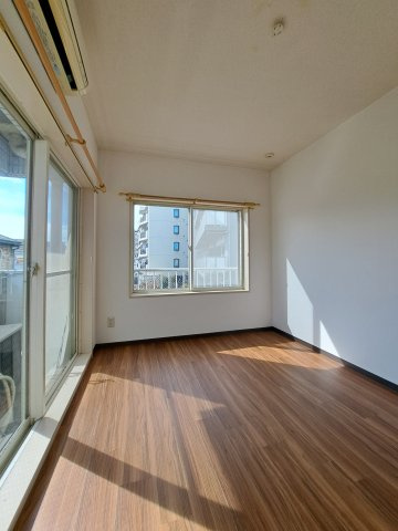 【寝室】 | ファミーユ船橋 | 家具家電の配置も楽しみです