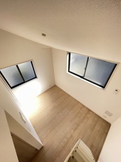 【展望】 | ロフトからの景観です！開放感のある洋室6.9帖のお部屋です☆