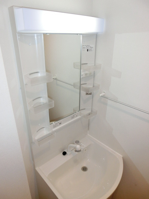 リブリ・グラーデ塚本の独立洗面台