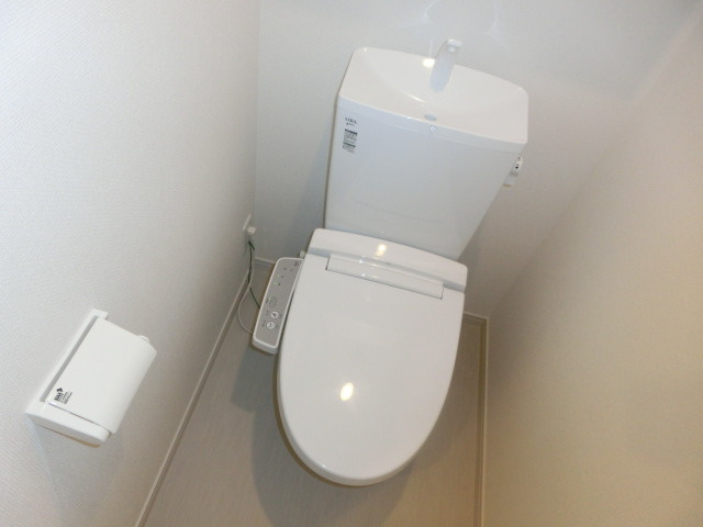 リブリ・グラーデ塚本のトイレ