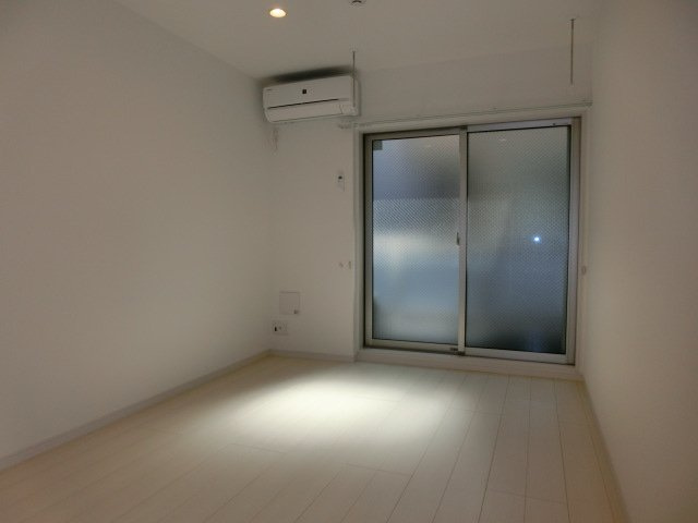 リブリ・グラーデ塚本の洋室