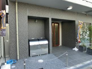 【エントランス】 | エムズスクエア西田辺