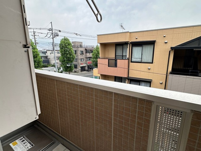 【展望】 | サニープレイス | バルコニーからの眺望です♪3階にあるので人目が気にならないのが嬉しいですよね☆