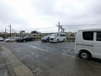 【駐車場】