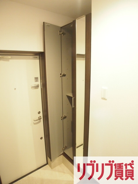 ティアラ本千葉の玄関