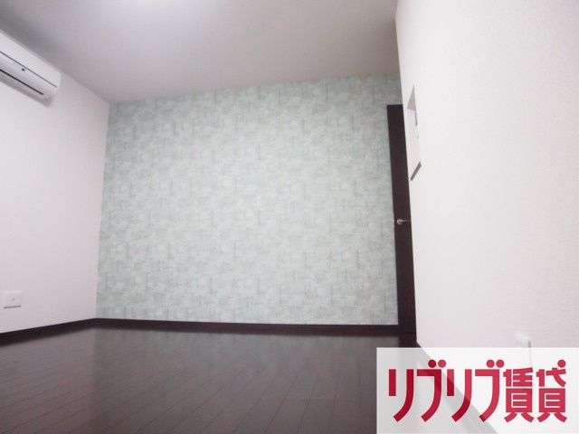 ティアラ本千葉の居間・リビング