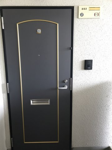 コンステレーションⅡの玄関|明るい玄関です