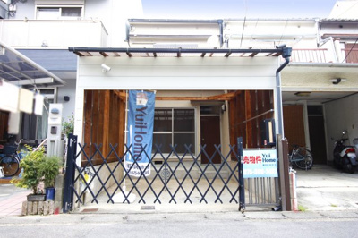 【外観】 | 伏見区羽束師古川町　中古戸建 | 平成30年8月リフォーム済《キッチン・洗面新調/クロス貼替/CF張替/畳入替/襖・障子貼替/建具新調（勝手口・洗面・トイレ・1F洋室・2F和室）等》《外壁一部塗装・玄関周りモルタル補修・防蟻処理等》