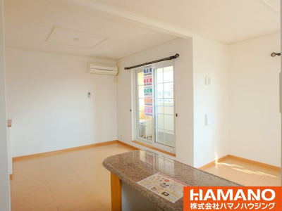 【居間・リビング】 | ペアハウスヒロセＦ | 居間です