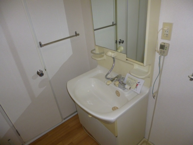 Beハイム市川の独立洗面台