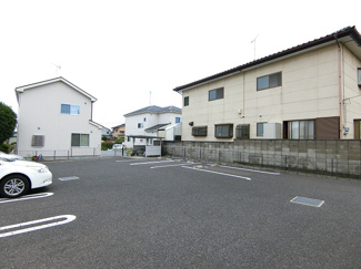 【駐車場】