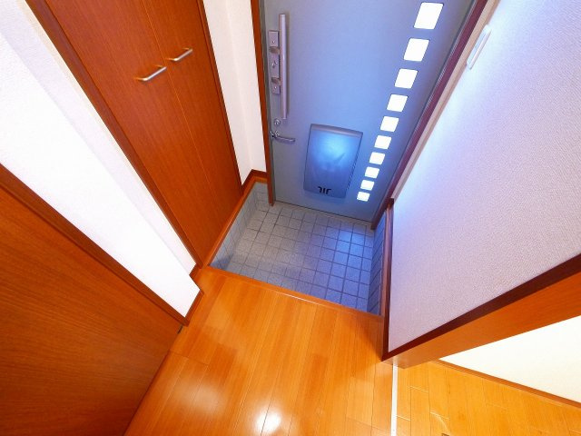 フリージア大安寺の玄関|毎日通る玄関はこちらです