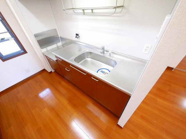 フリージア大安寺のキッチン|広々としたキッチンです